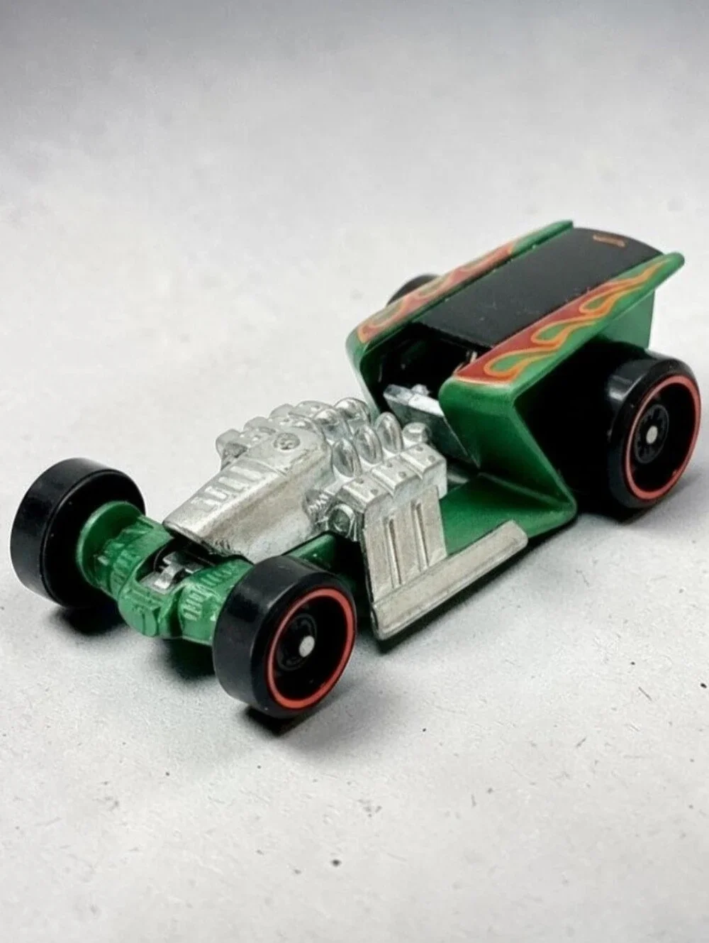 2015 Hot Wheels Green Z-Rod #166, Rod Squad Series 10/10 Die-Cast 1:64 Scale Toy